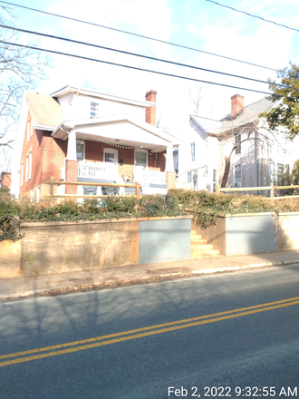 Exterior - 2026-2027 School Year Available / 463 14th B / 4 Bdrm / 2 Bath