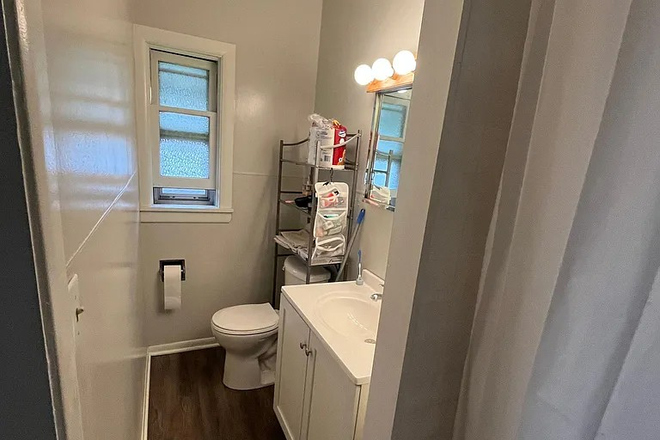 Bathroom - Apartment by Mackey Arena