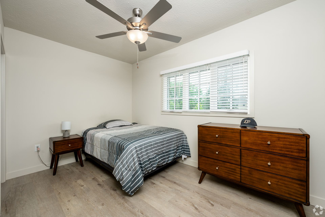 Bedroom - Revive 318 Private Bedroom Sublease – $1,000/Month – Aug 2026–July 2027 Apartments