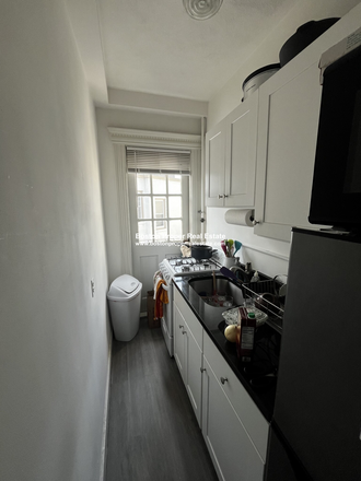 a - Great building Condo