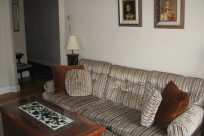LR queen sofabed - Ideal location near  Harvard QRAC (gym, tennis courts, indoor basketball court) Apartments
