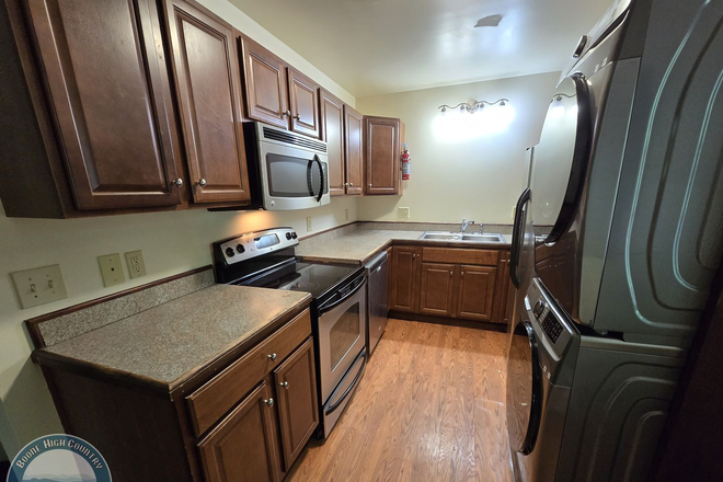 Photo - Greenbriar Community Apartments