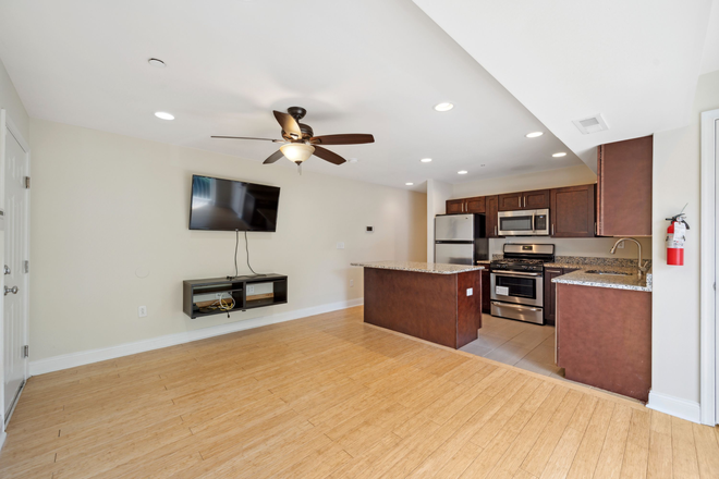 Kitchen - 2129 N 17th St - Private Roofdeck + Rear Patio Apartments