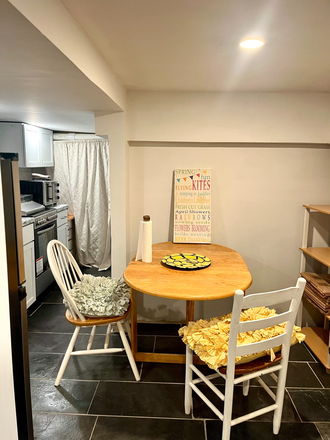 Dinning area - New furnished 1-bd apartment. steps from Harvard , 2500$/month, August 2026