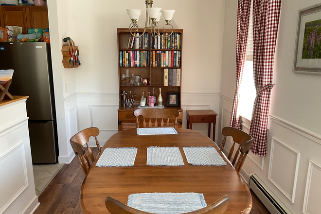 Dining room - 2 Bed / 2 Bath in Colchester Condo