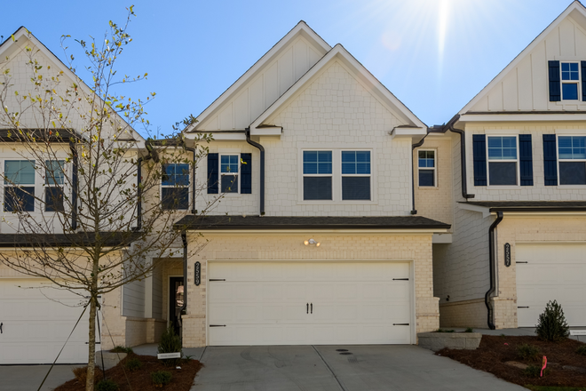 Front - Towns at Creekside - CLOSE TO EVERYTHING Townhome