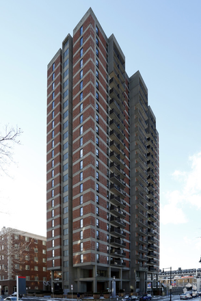 Harvardhousingoffcampus Com Babcock Tower Br Ba 1 725 Per Unit