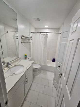 ensuite bathroom contains in-unit washer/dryer - June-December Negotiable | Furnished | Half of a two-bed two-bath apartment, Rosslyn Heights