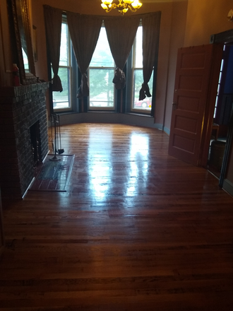 bedroom - Spacious One Bedroom  Apt