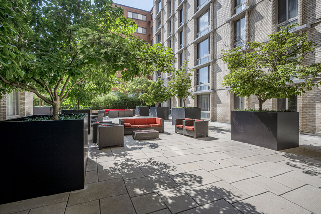 entrance - Claridge House one bedroom - Nice