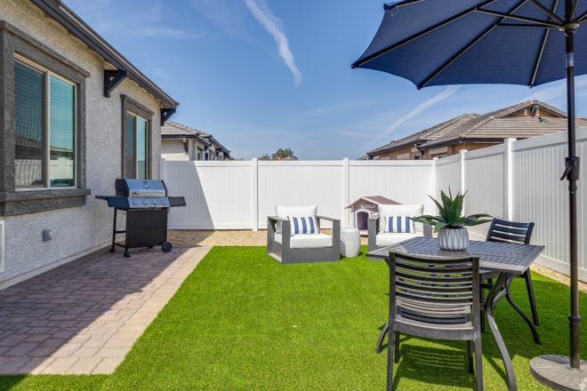 Photo - Vlux at Sunset Farms Apartments