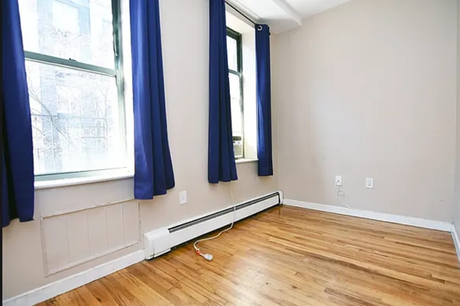 Other Bedroom - Well-lit UWS Apartment (2 bedroom, 1 bathroom)