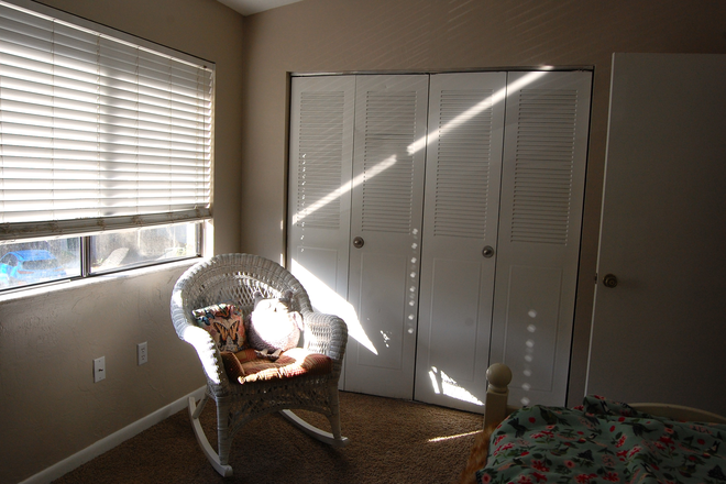 room for rent - Mill Run