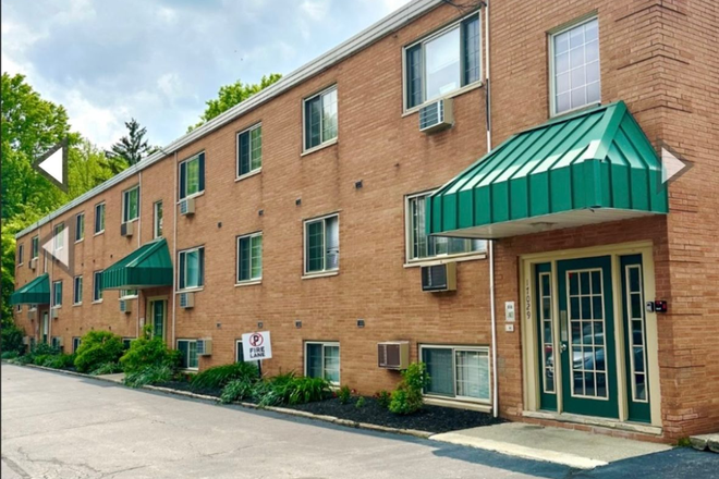 Photo - Madison House Apts