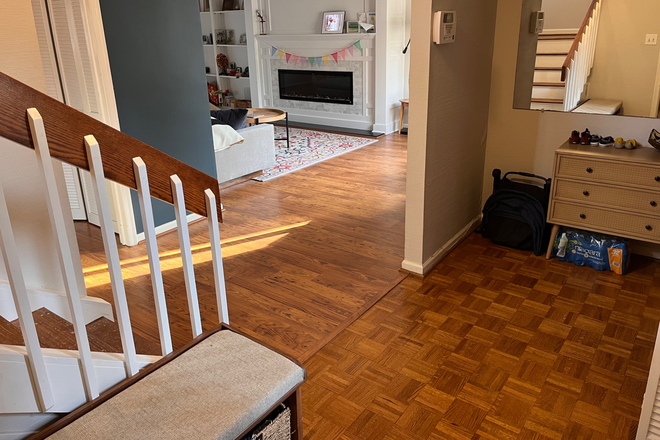 Entry - 3B/3Bath Townhouse in the Forest, 6mins drive from Duke