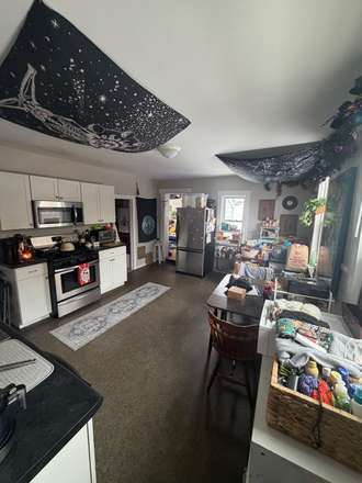 Kitchen - Apartment off of Colchester