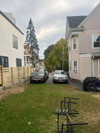 Back yard & PARKING - Tufts Off-Campus Shared Home | 4 Rooms Available | Parking + Outdoor Space $1200