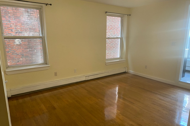 Living Space - North End 1 Bed Fleet St Apartments