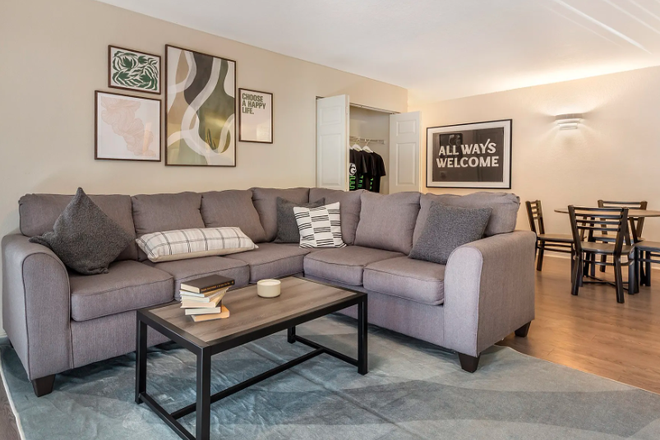Living Room / Dining Area w/ upgraded flooring - $699/mo Village Green Upgraded Lux Apt