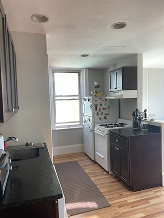 . - Bright & Sunny 3 Bed / 1 Bath w/ Heat Included!! Available 9/1/26!!! Apartments