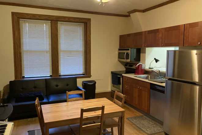Call/text 602-317-9877 for a showing. - 9-1-25 / Renovated 1BR on Gainsborough St / No Broker Fee!! Apartments