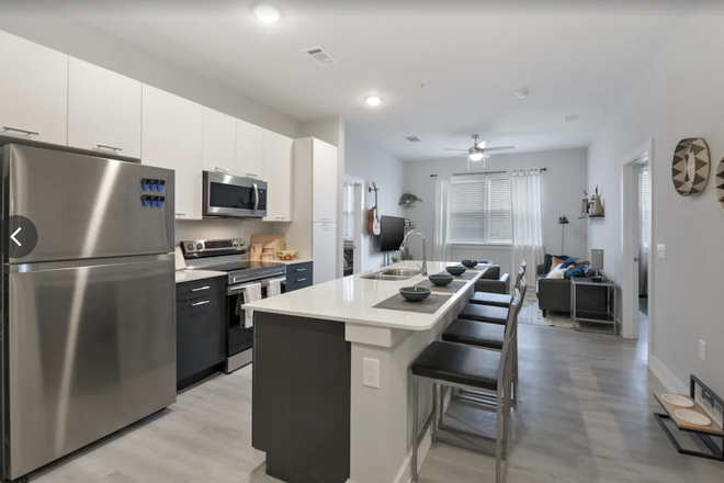 kitchen - Park Place at Tampa Apartments