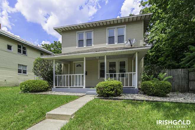 Front - 1019 Cedar Street House