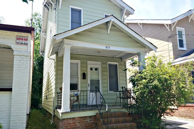 Exterior Front - ODUrent Offers Amazing 3-Bed House!