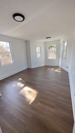 Bedroom - Rooms available in Shared Housing 5 mins from Campus! House