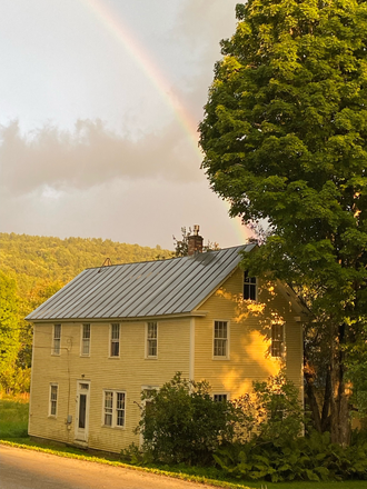 Main House of the Cottage at Sabra's Place - The Cottage at Sabra's Place