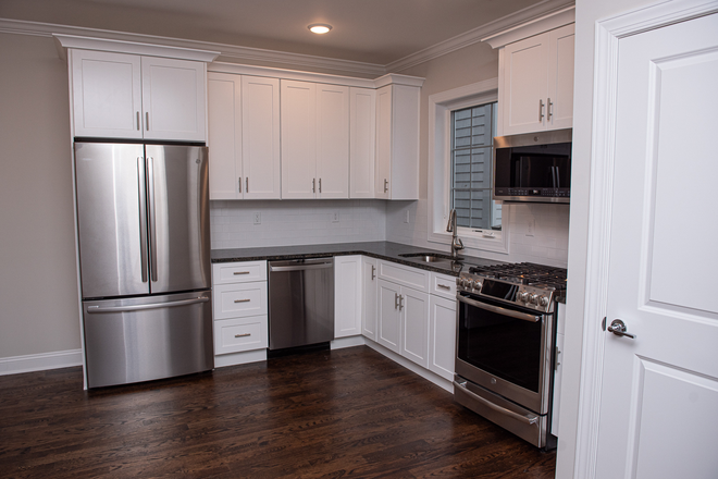 Kitchen - 2BR thome-Witherspoon St-Princeton