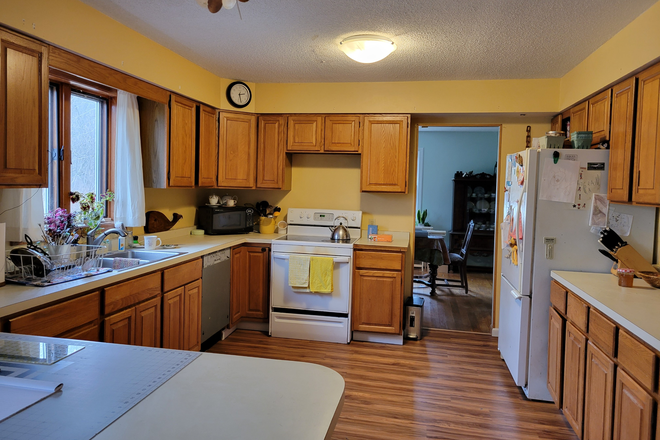 Kitchen - Midway Between Burlington and Montpelier, Close to I-89 House