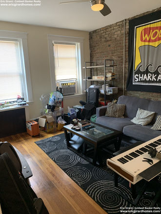 LIVING - 2 BED ON HEMENWAY WITH HEAT, HOT WATER & ELECTRICITY INCLUDED! 9/1/25