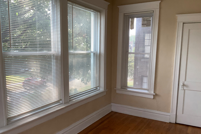 Sunroom 3 of 3 - Delmar Loop Triplex