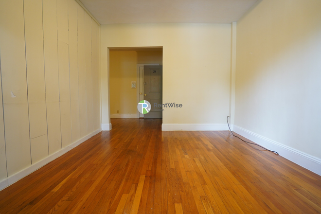 1 - Spacious Sunny Brighton 1 Bedroom | H/HW incl. | Students OK | No Fee Apartments