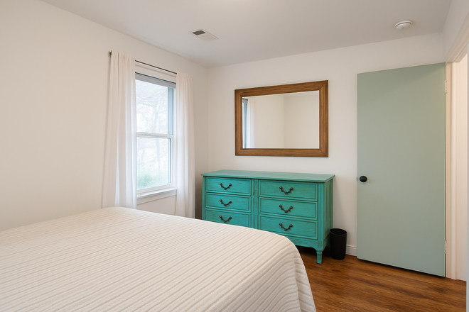 Twilight Room (mirror added w/ AI - refer to 3D tour) - Furnished Room in House w/ Large Back Yard | Available Now or for Spring Semester