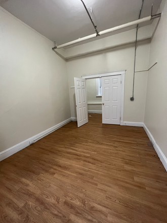 A - Last minutes listing, great price! Apartments