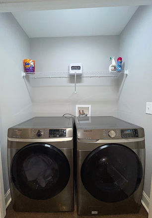 Laundry room - Ideal for males|Walk to campus|Fully furnished 2BR Townhome|2 males per room|$625/mo each tenant