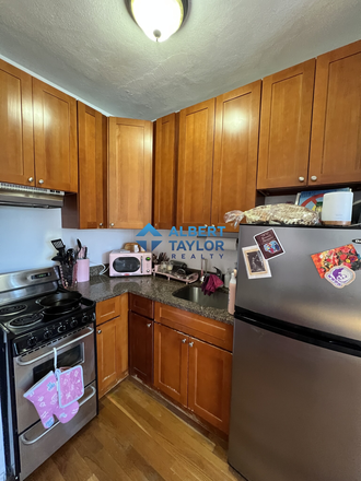 Kitchen - Top Floor 1 bedroom with Hardwood Floors!! Heat & Hot Water Included!!