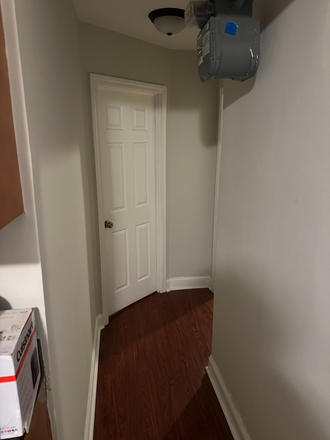 Call NOW for showings! 617-236-8550 - JOY ST - *NO FEE* TRUE 2BR ON BEACON HILL *AVAIL NOW* W/ LNDRY IN BLDNG, H&HW INC CLOSE TO SCHOOL Apartments