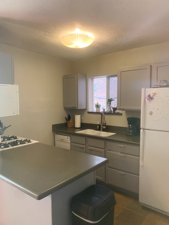 Kitchen - 2 Bed, 1 Bath appt across from campus Apartments