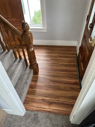 Entry - Fully Renovated House Across Street from VLS Library / Campus & Alumni Owned