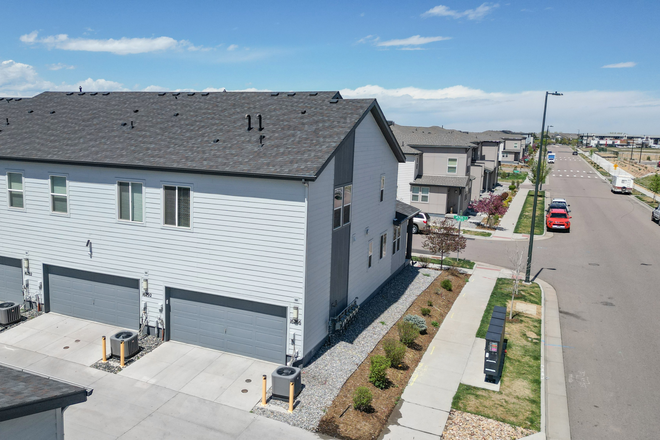Garage - Bright Modern Townhome Minutes from Anschutz & CU Medical Campus