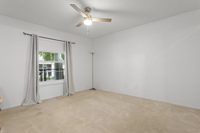 Bedroom - Hunter's Reserve Condo