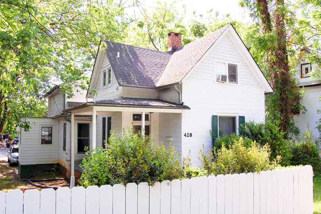 Front Photo - 428 15th Street