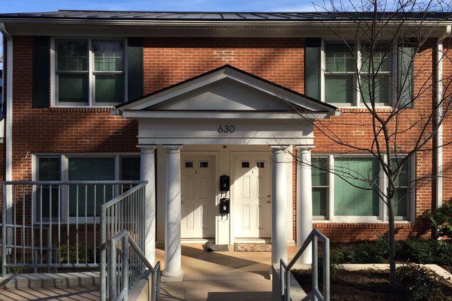 Exterior - 630 Cabell Ave. Townhomes