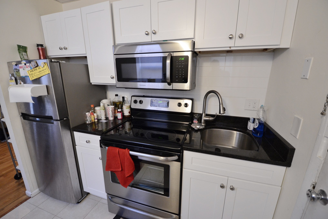 . - Renovated 2-bed on Symphony Rd. Available 9/1/25 Apartments