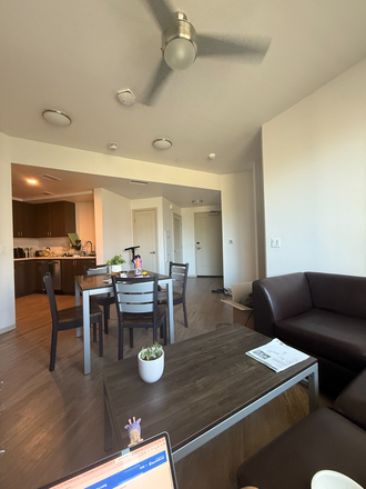 This is the living room and kitchen - Plaza Verde