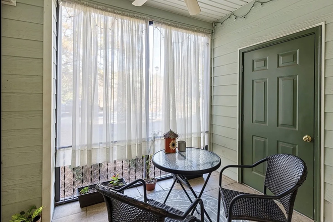 Porch - Longleaf Villas Townhome