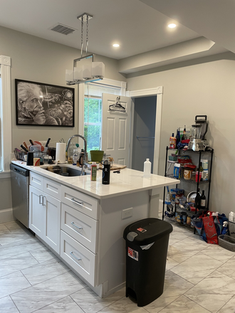 living - STUNNING 4 BED/2 BATH WITH IN-UNIT LAUNDRY, NO BROKER FEE!! 9/1/26!!! Apartments